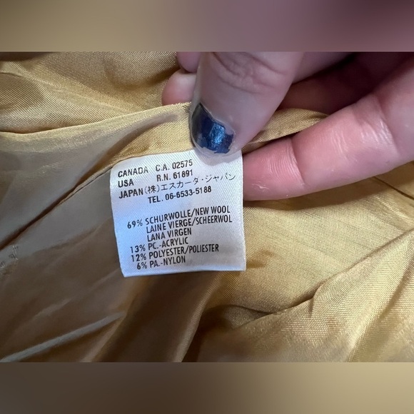 Escada Tan Tweed Blazer and Skirt Set Medium - Picture 15 of 16